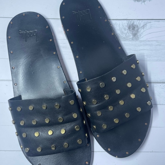 Beeks Lovebird Stud Sandals size 9 black - Picture 2 of 8